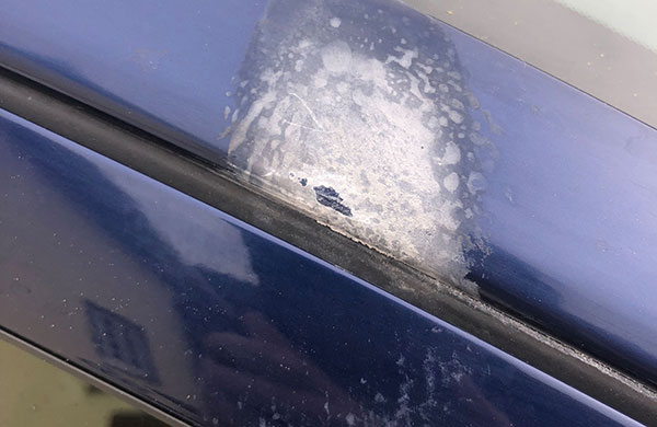 Kalk- und Betonauswaschungen